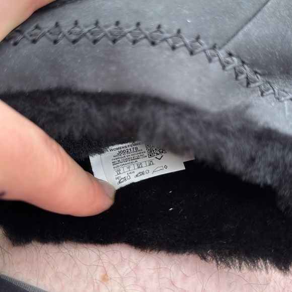 Merrell Women's Encore Ice 4 Moccasin in Smooth black - Picture 6 of 6